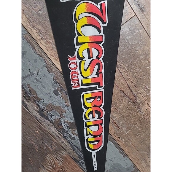 VINTAGE West Bend Iowa Felt Pennant 26x9 - Picture 3 of 6